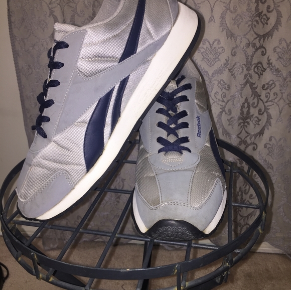 Vintage Reebok's Grey & Black - Picture 1 of 4